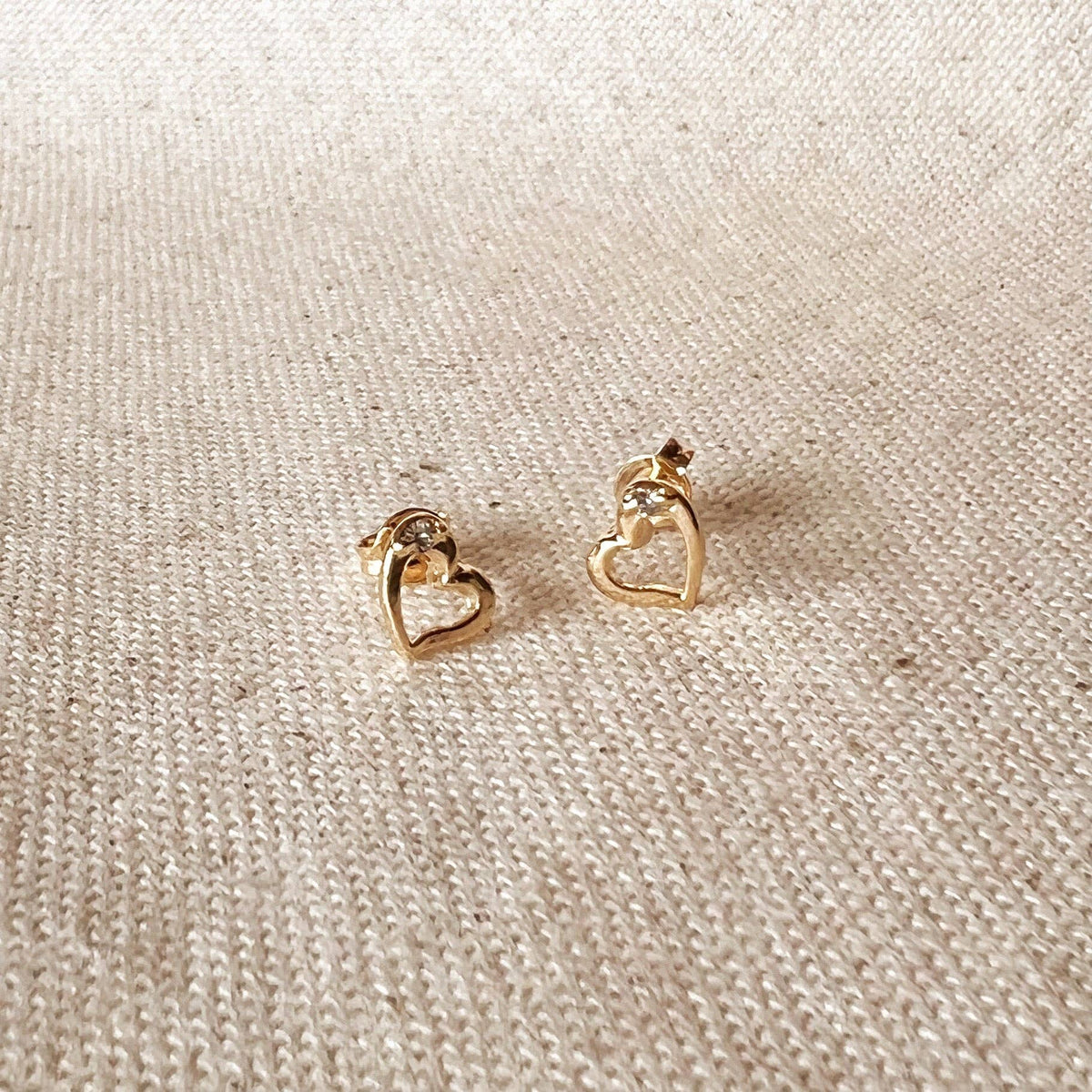 18k Gold Filled Dainty Heart Studs Earrings