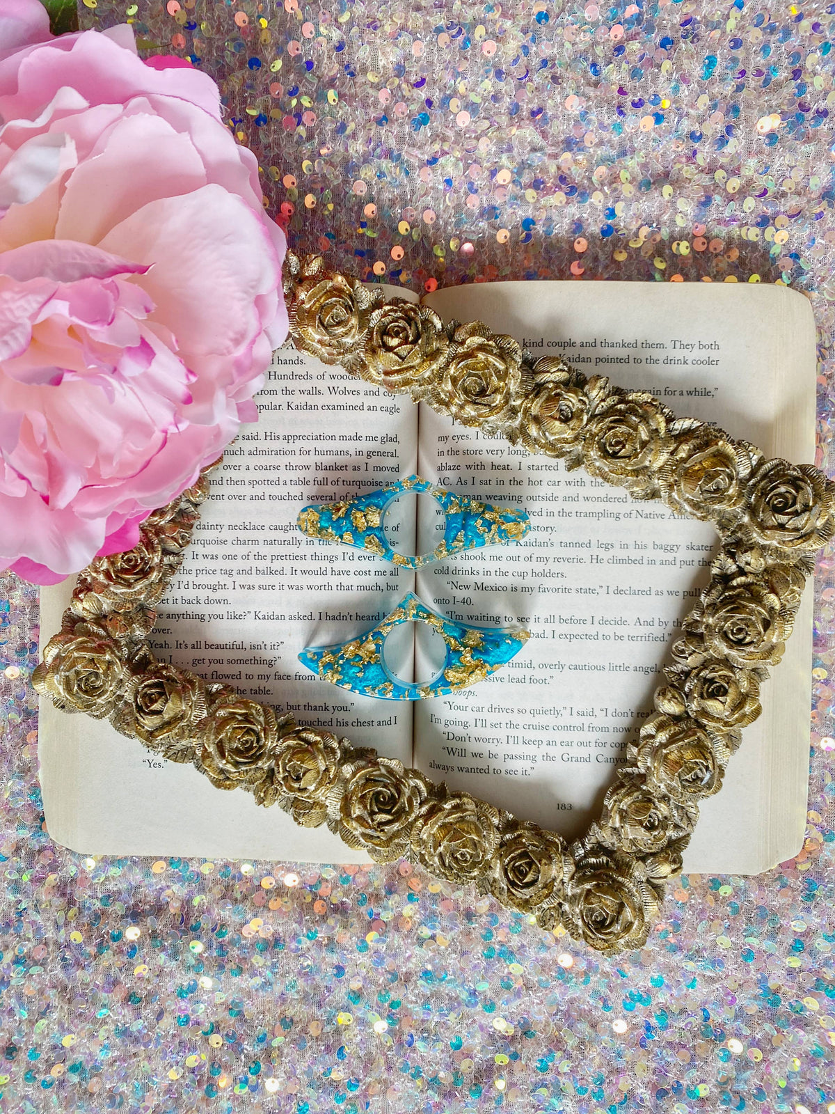Ocean Breeze Book Holder