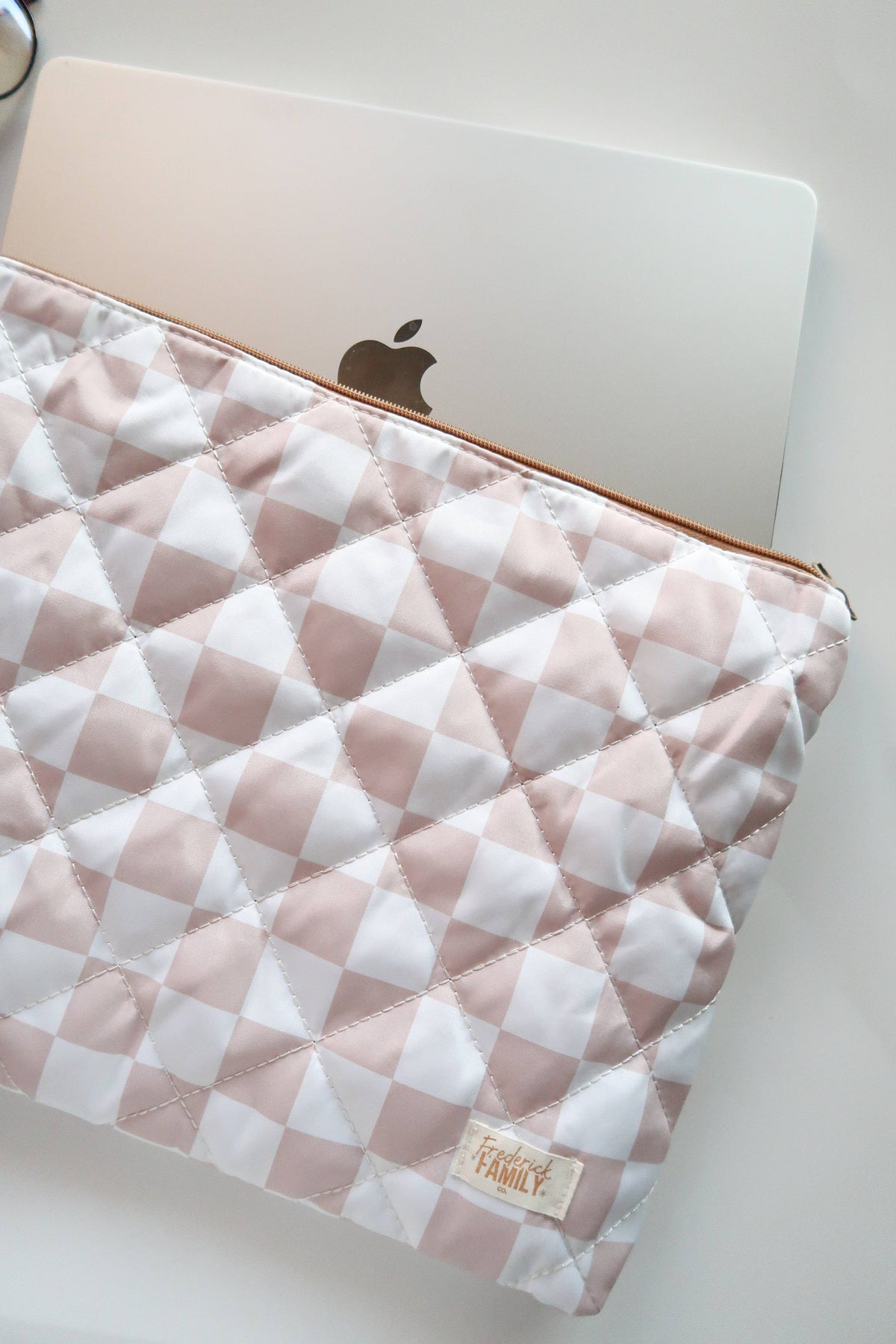 Quilted Laptop Sleeve 15", MacBook Sleeve, Aesthetic Laptop Case, Lightweight Protective Computer Cover