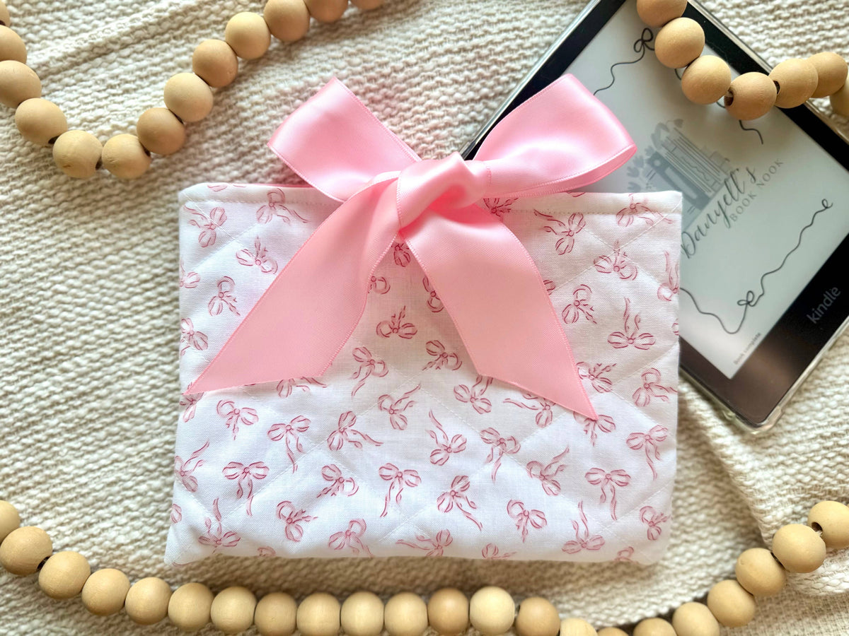Pink Bows Quilted Kindle/E-Reader Sleeve