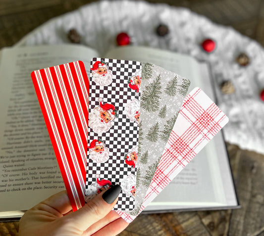 Retro Santa Bookmark Set