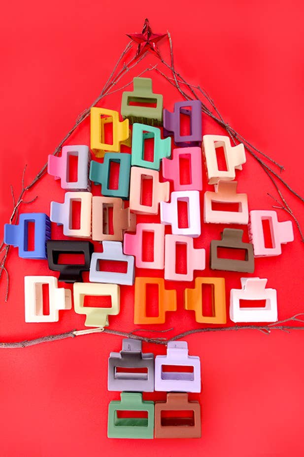 MATTE HAIR CLAW CLIPS