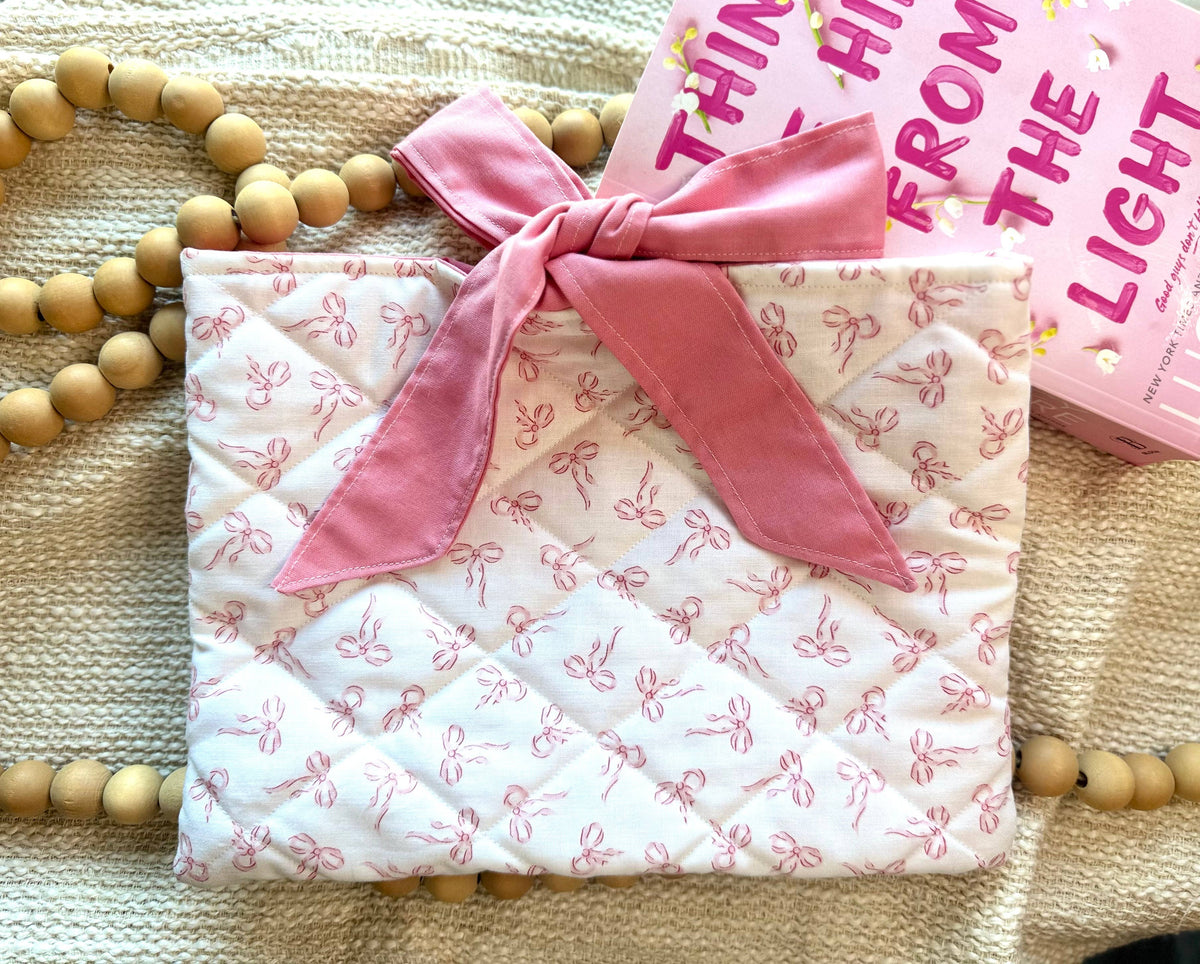 Pink Bows Quilted Book Sleeve